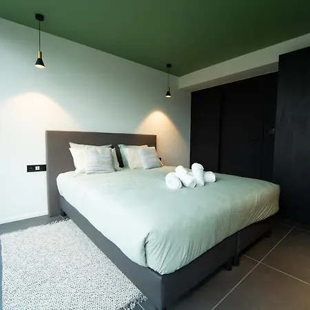 - A&b Quality - Center *